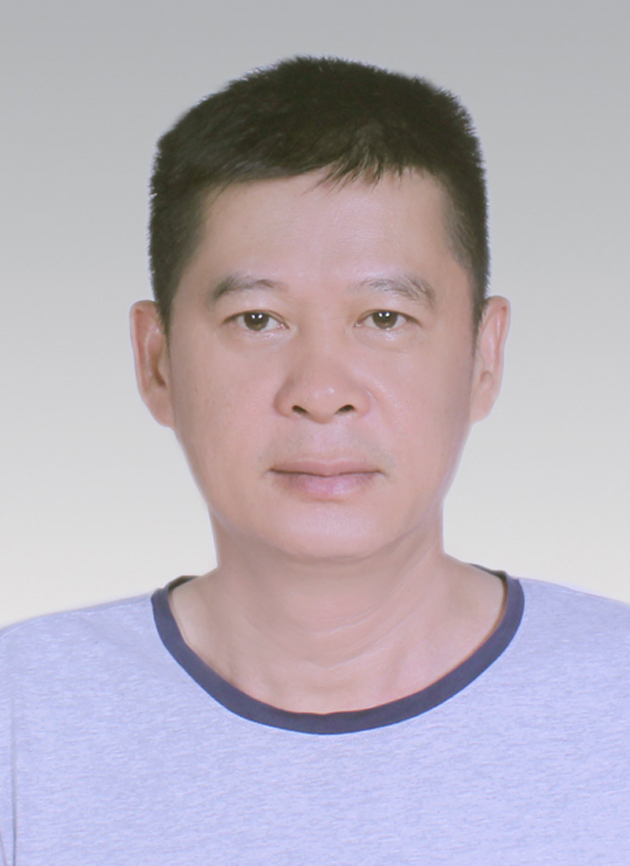 王    泉
