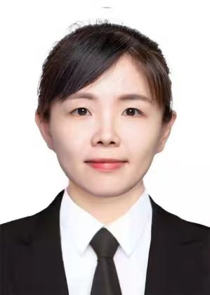 严小曼